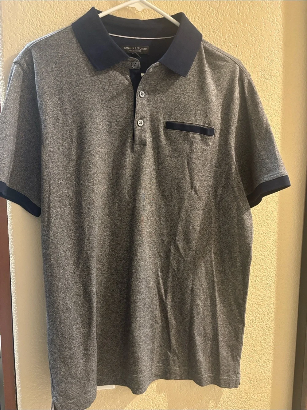 Banana Republic Men’s Heather Grey Polo with Navy Trim